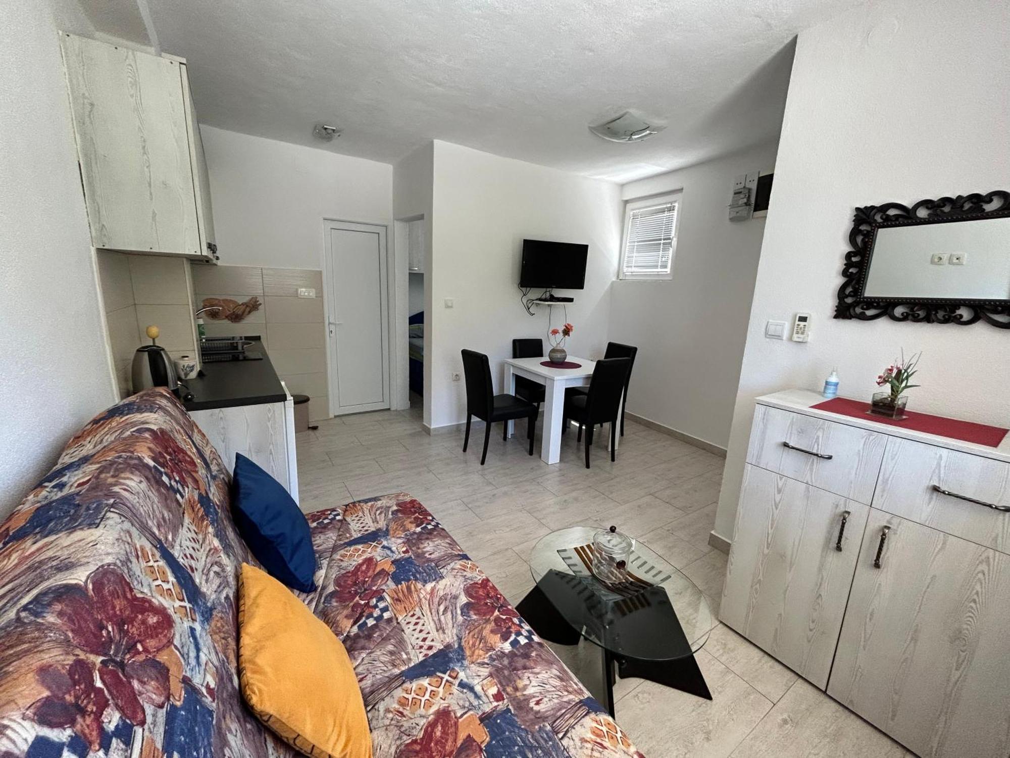 Apartments Panoramic Paradise Котор Екстер'єр фото